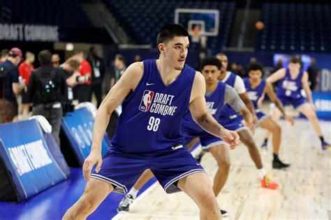 NBA Draft: Grizzlies selects Purdue star Zach Edey with No. 9 .
